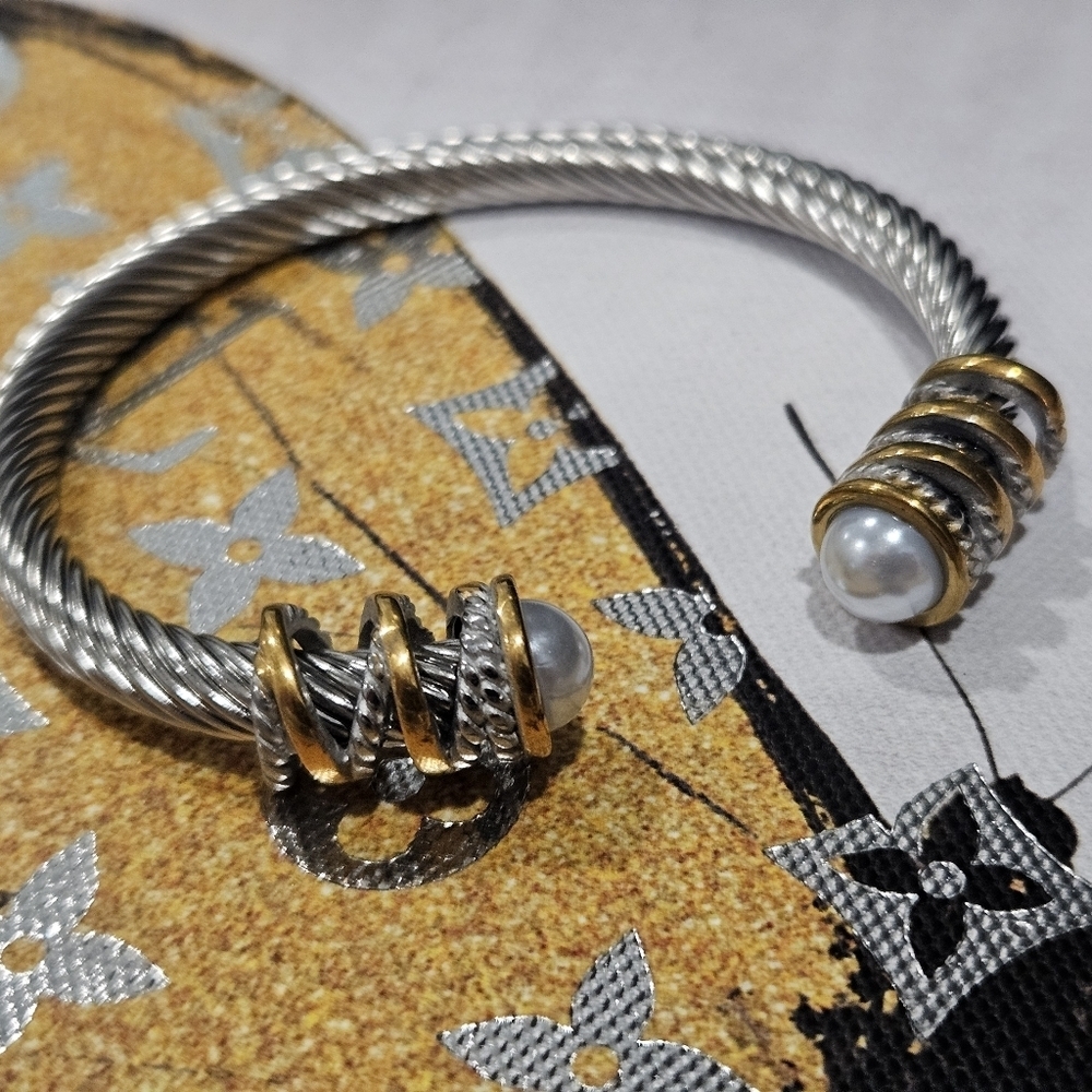 NEW 2-Tone Stainless Steel Cable Bracelet with Pearl Detail